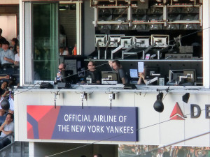 Reporter-Kabine im Baseball-Stadion der New York Yankees