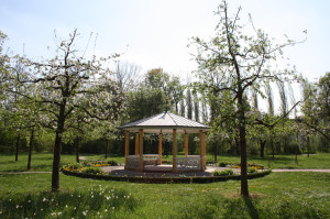 Halbmondhäuschen im Schlosspark von Bad Mergentheim