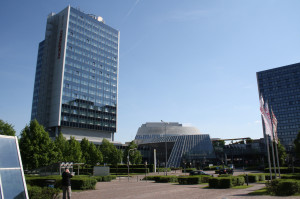 Dormero Hotel Stuttgart SI -Centrum mit dem Apollo Musical Theater