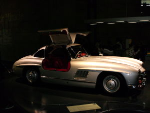 Mercedes SL Flügeltürer